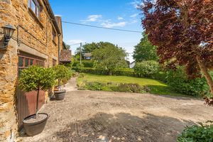 Whiteway Mollington
